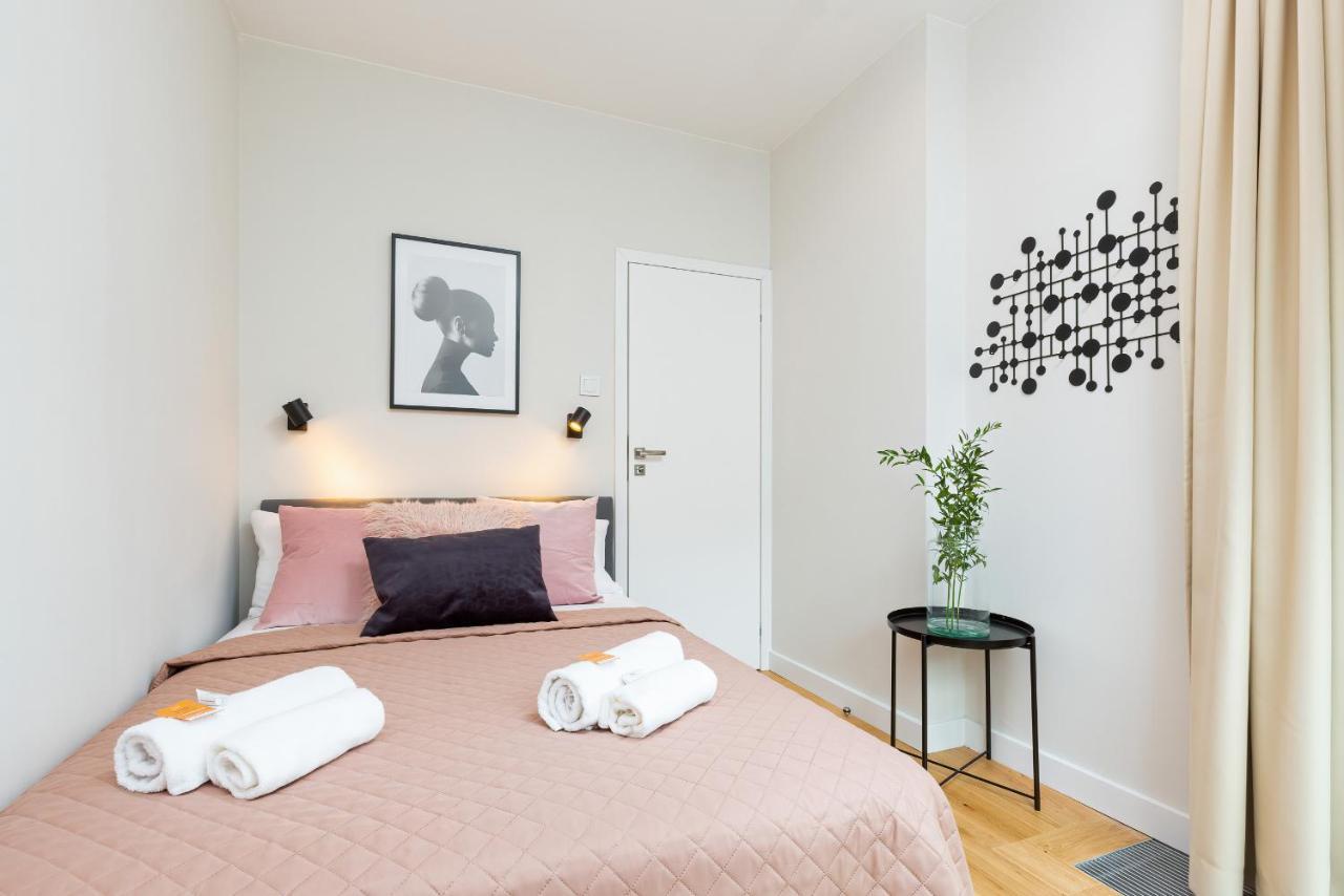 ורשה Mennica Residence - City Center By Renters Prestige מראה חיצוני תמונה