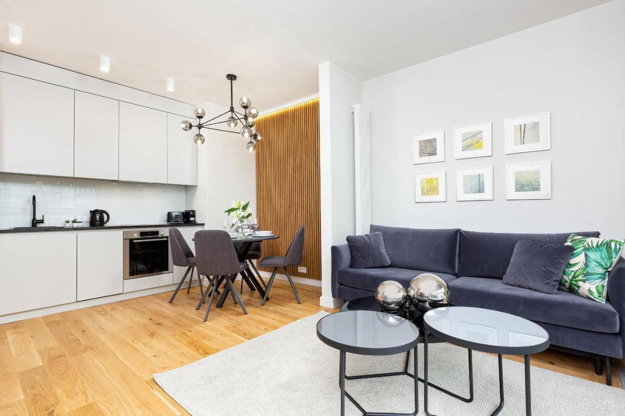 ורשה Mennica Residence - City Center By Renters Prestige מראה חיצוני תמונה